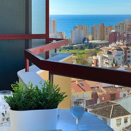 A 900 M De La Playa Y Con Vistas Al Mar En Lejlighed Fuengirola